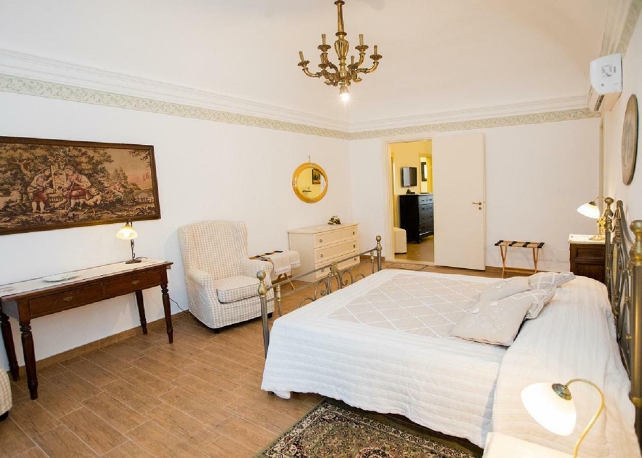 Agriturismo Villa Flavia Casa Serrafiori Extérieur photo